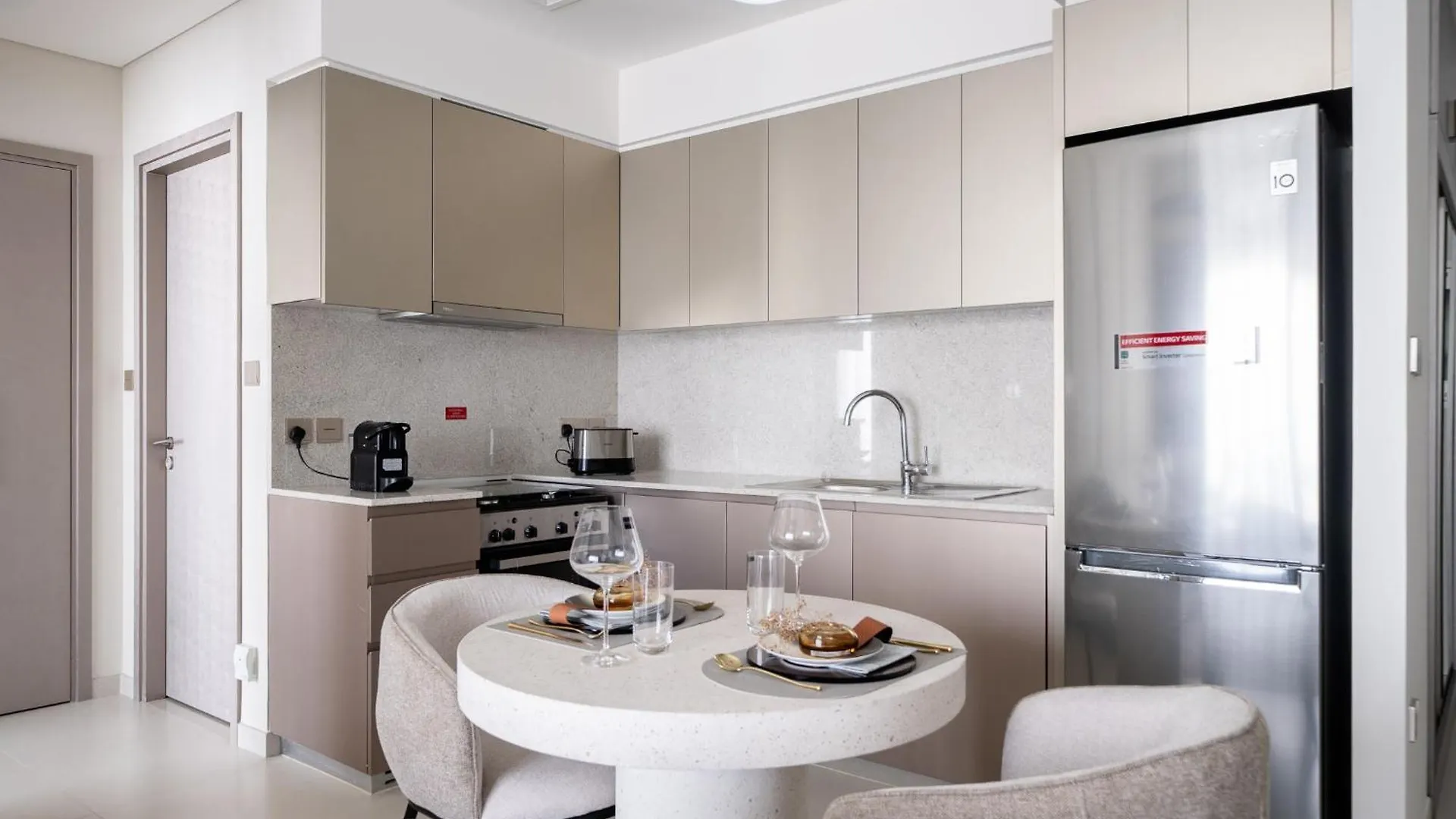 Brand New Elegant 1 Bedroom Apartment I Steps From Dubai Mall