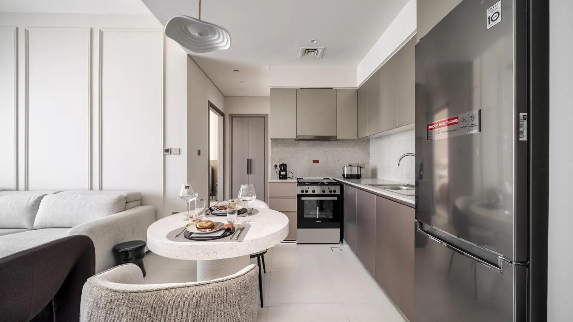 Brand New Elegant 1 Bedroom Apartment I Steps From Dubai Mall 0*,  United Arab Emirates